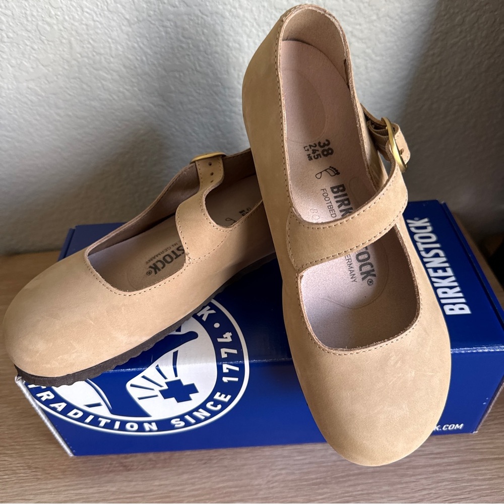 Birkenstock Tracy Sand BRAND NEW in Box Tan Mary Jane Shoes - Size 38